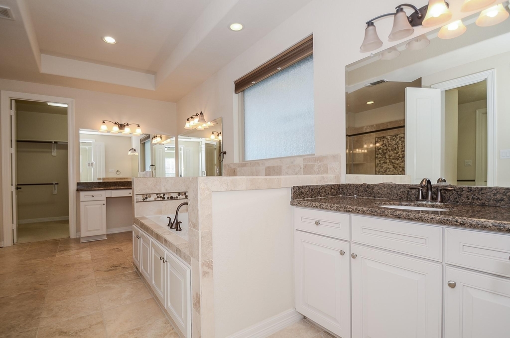 13216 Dartmoor Terrace Drive - Photo 15