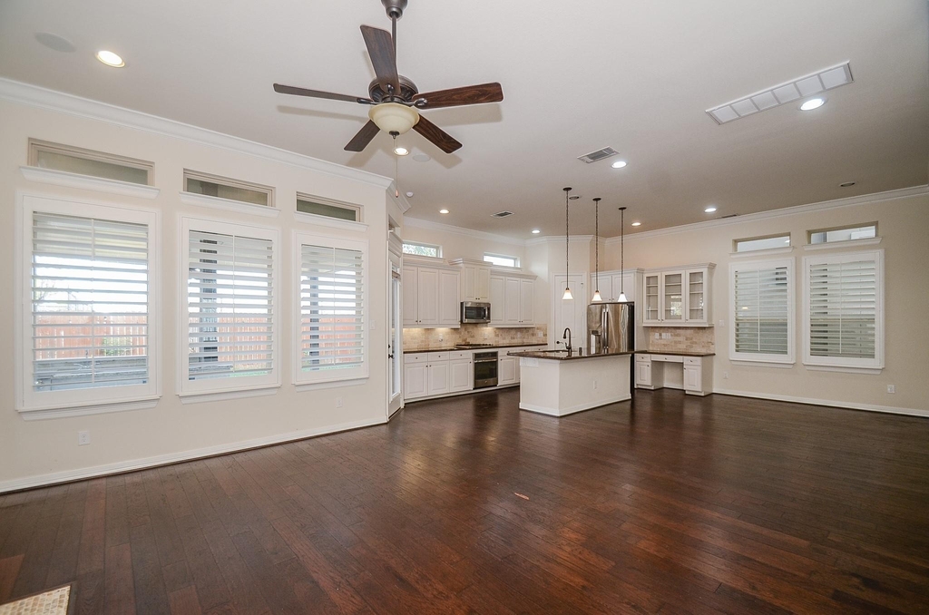 13216 Dartmoor Terrace Drive - Photo 2
