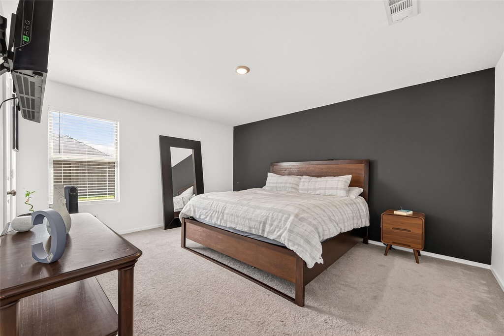 22476 Douglas Court - Photo 5