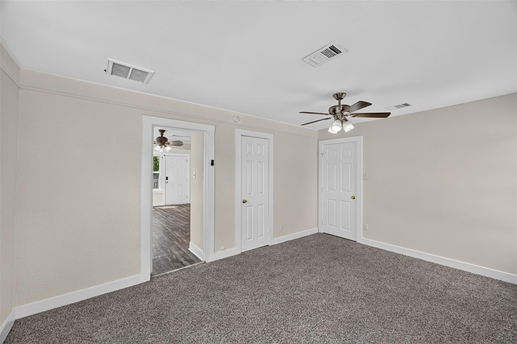 210 W 13th Street - Photo 29