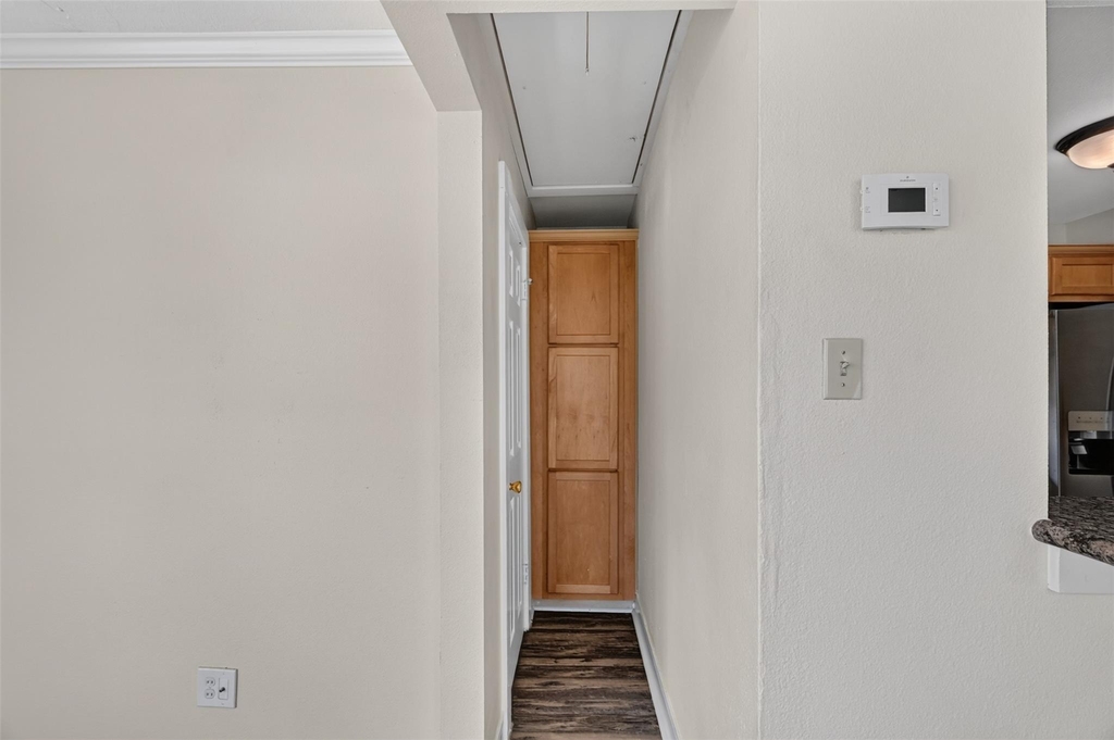 210 W 13th Street - Photo 14