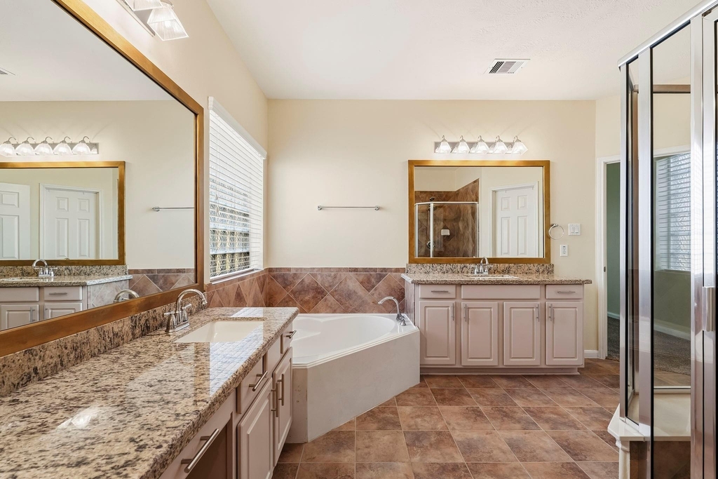 3023 London Lane - Photo 31