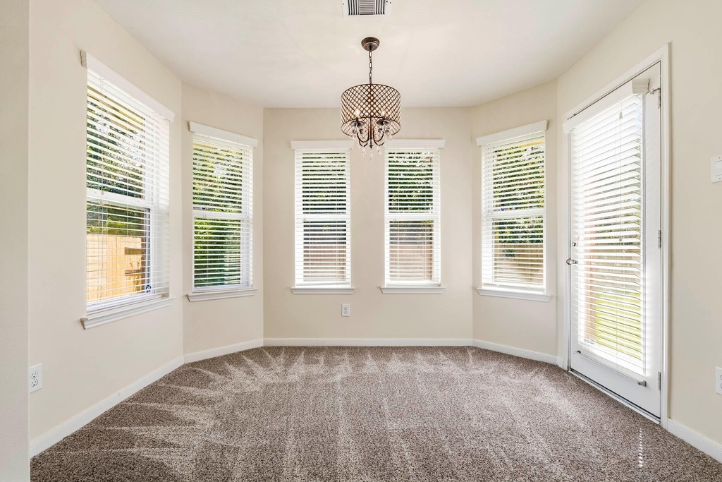 3023 London Lane - Photo 28