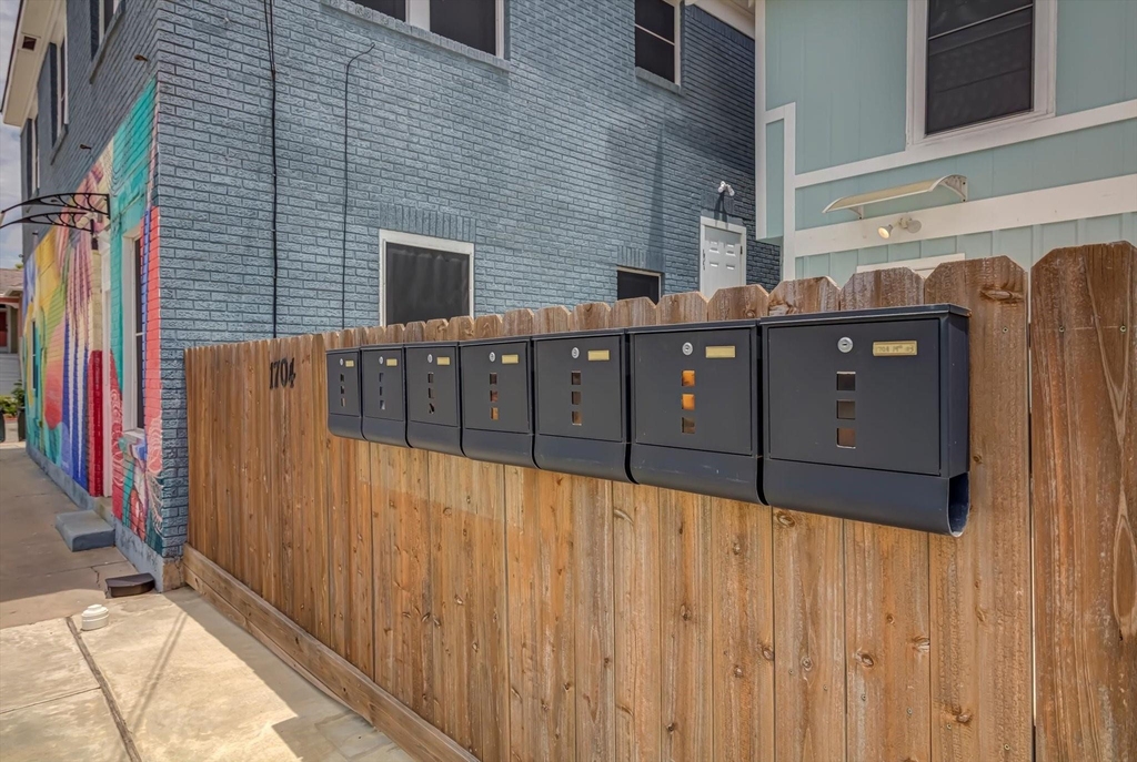 1708 19th St Street - Photo 14