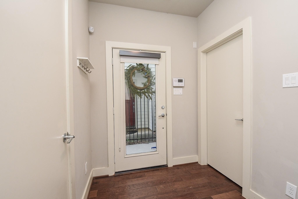 3315 Cline Street - Photo 5