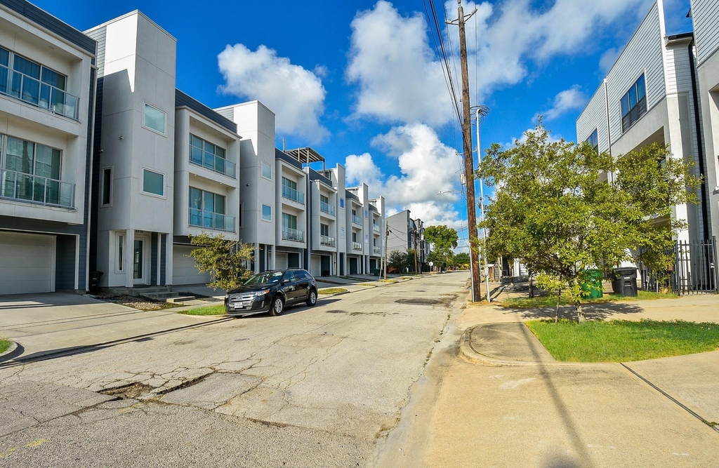 3315 Cline Street - Photo 43
