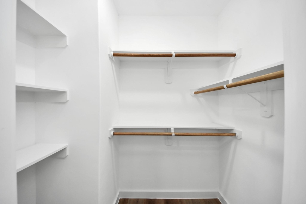 8021 Birmingham Street - Photo 15