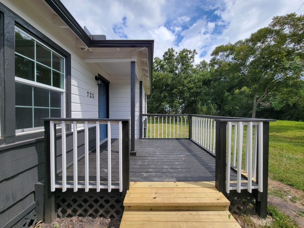 725 Cahill Road - Photo 39