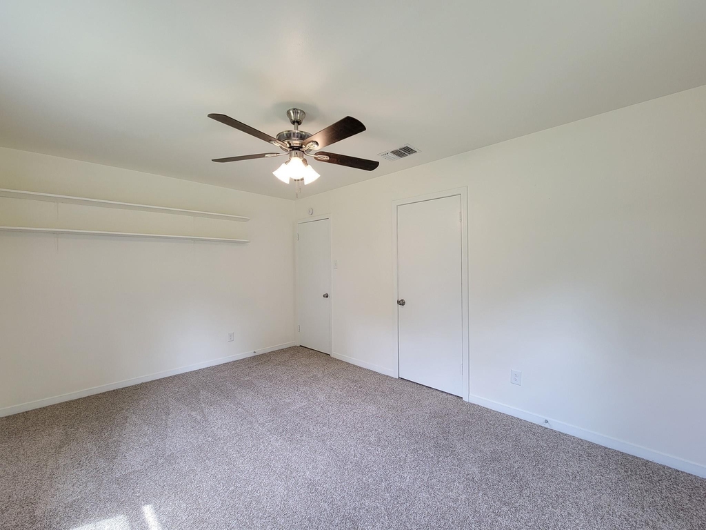 725 Cahill Road - Photo 20