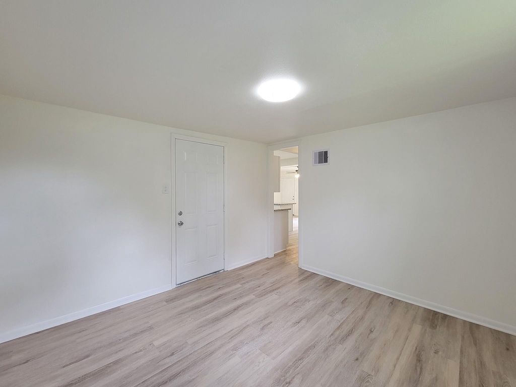 725 Cahill Road - Photo 18