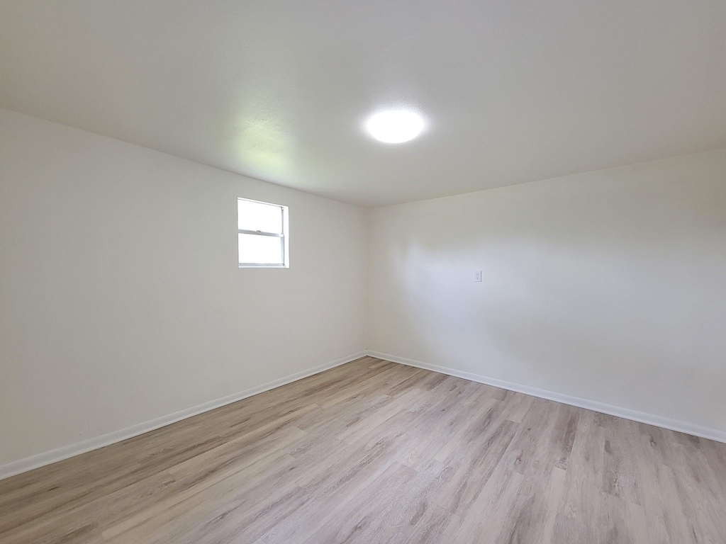 725 Cahill Road - Photo 17