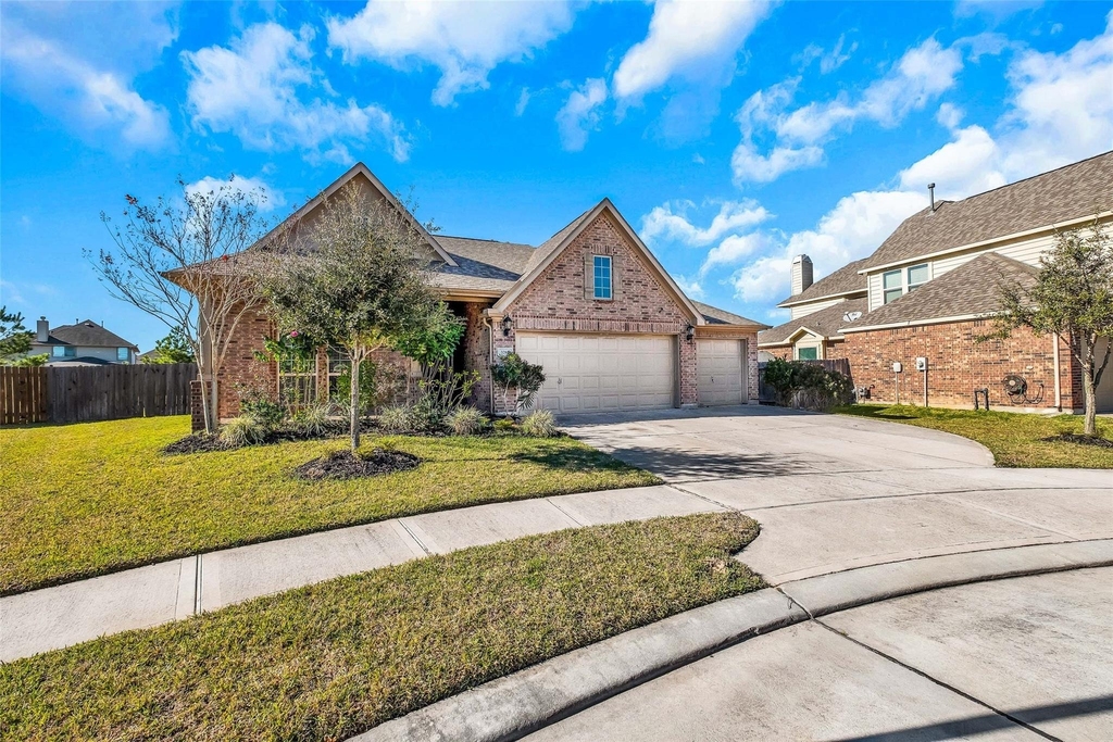 3207 Gibbons Crest Lane - Photo 2