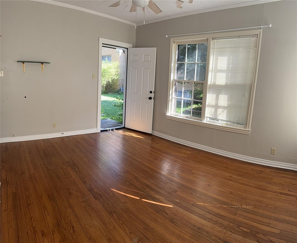 1317 Sneed Drive - Photo 11