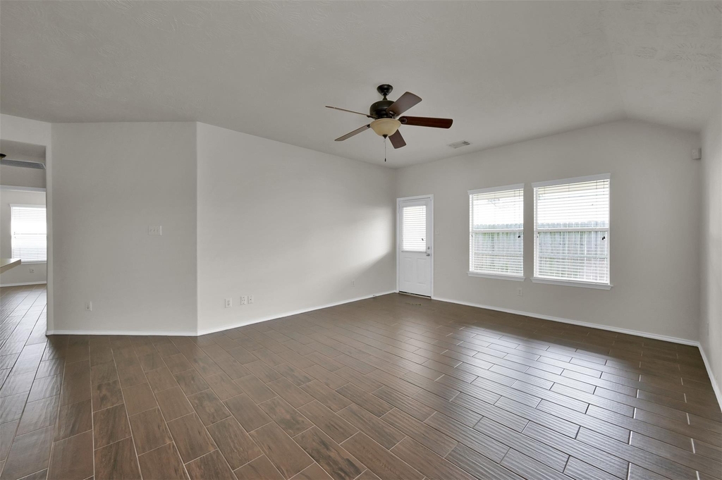 11510 Harbour Lake Court - Photo 12