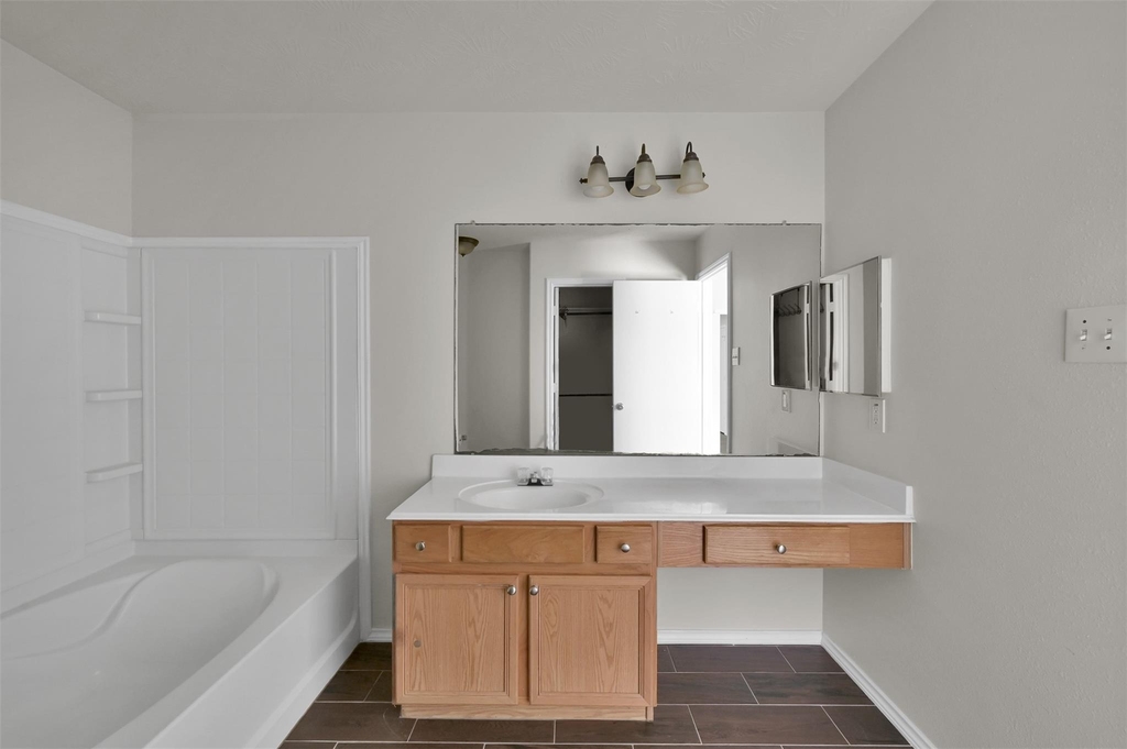 11510 Harbour Lake Court - Photo 24