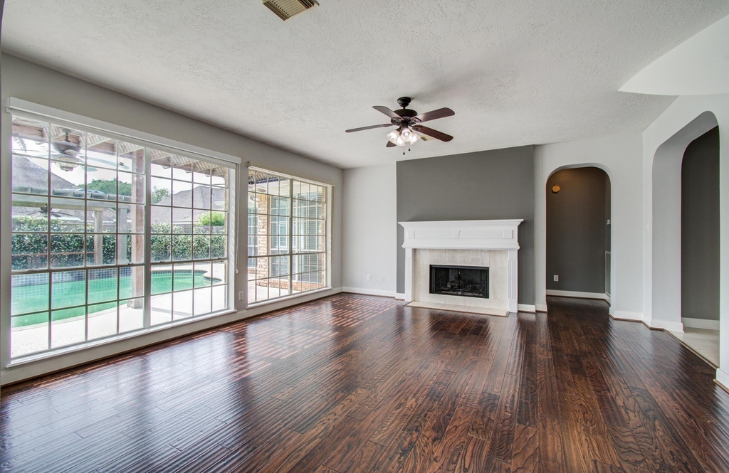 1311 Hopkins Park Drive - Photo 8