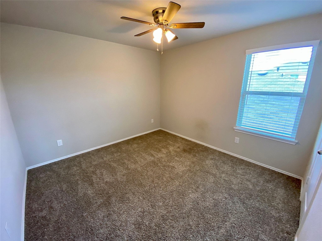 13832 Rock Island Trail - Photo 25
