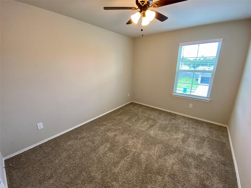 13832 Rock Island Trail - Photo 27