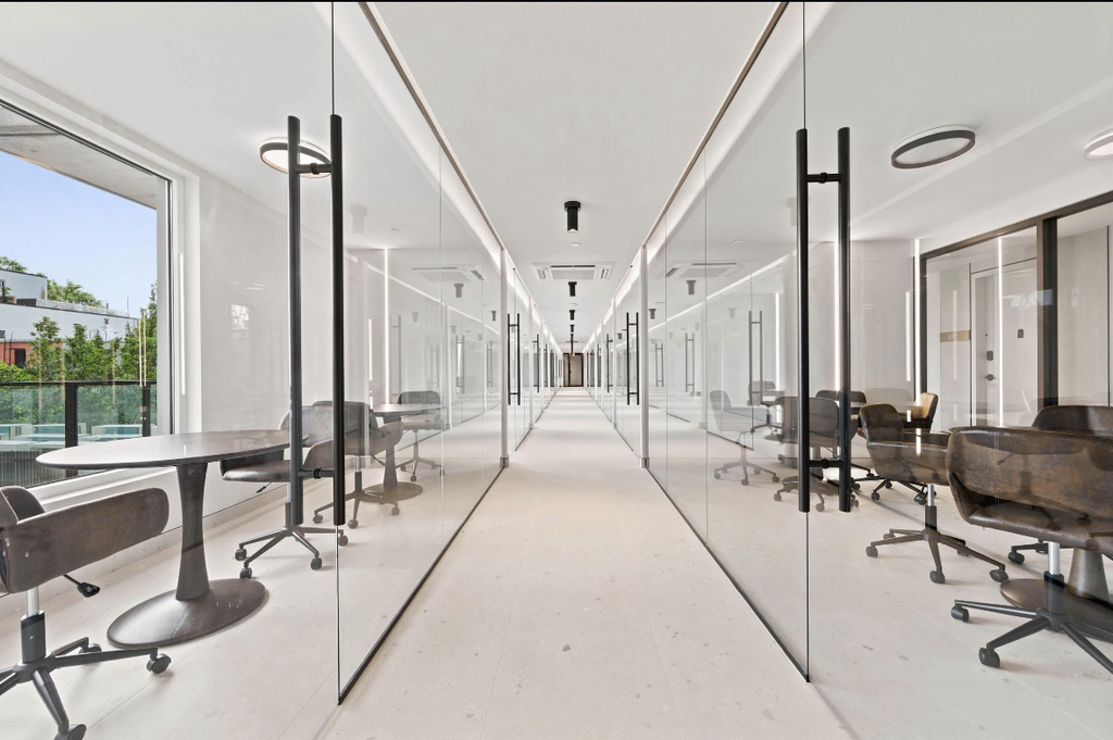St Marks Pl. NEW LUXURY BROOKLYN RENTALS | Studios–3BR | Fitness, Coworking & Private Outdoor Space. - Photo 6