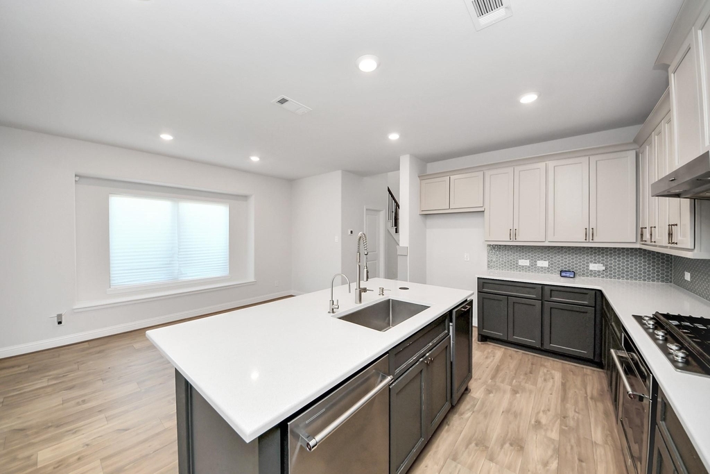 4251 Colony Lane - Photo 15
