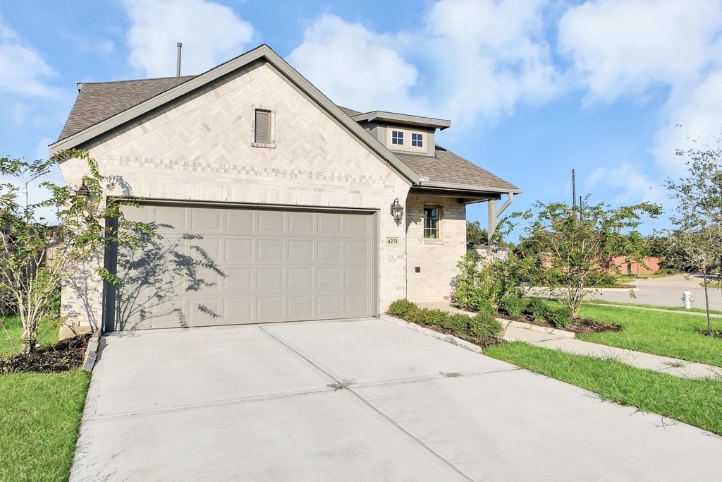 4251 Colony Lane - Photo 5