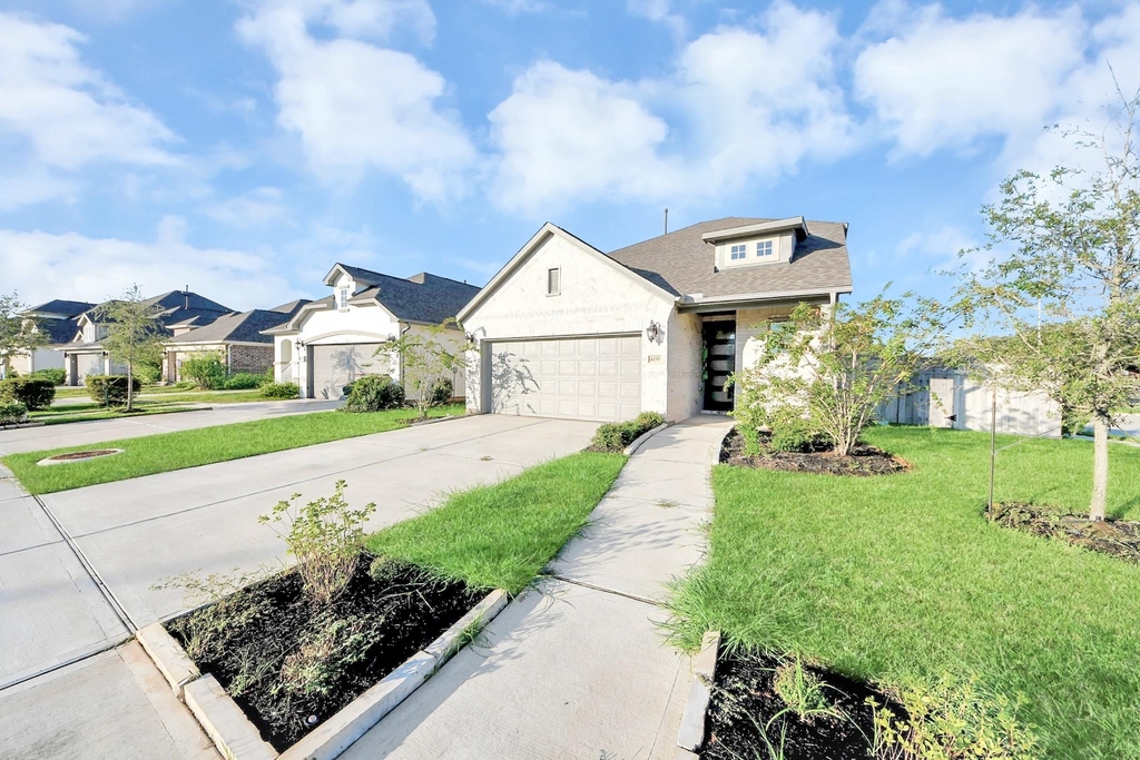 4251 Colony Lane - Photo 3