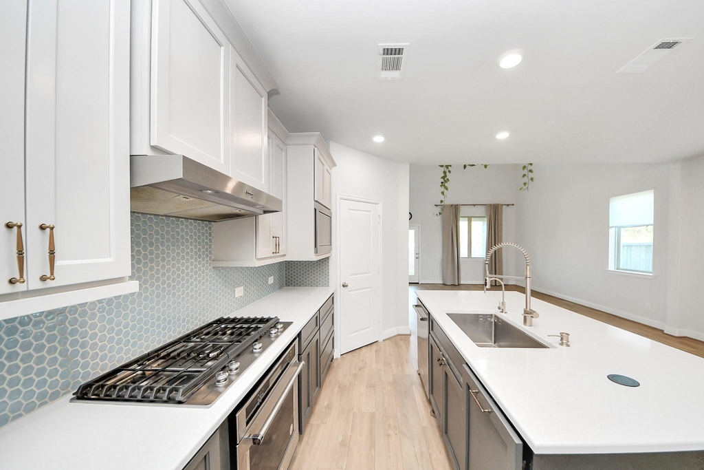 4251 Colony Lane - Photo 13