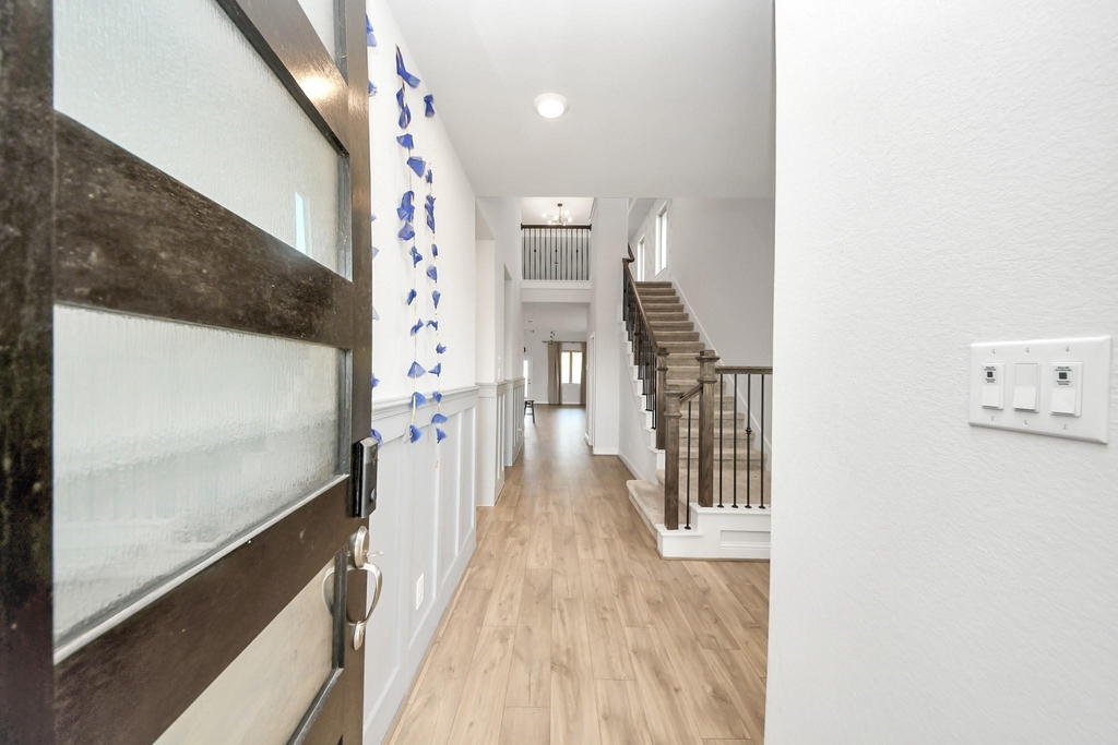 4251 Colony Lane - Photo 6