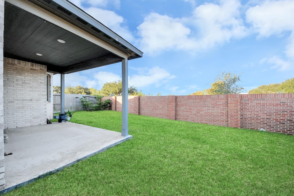 4251 Colony Lane - Photo 37