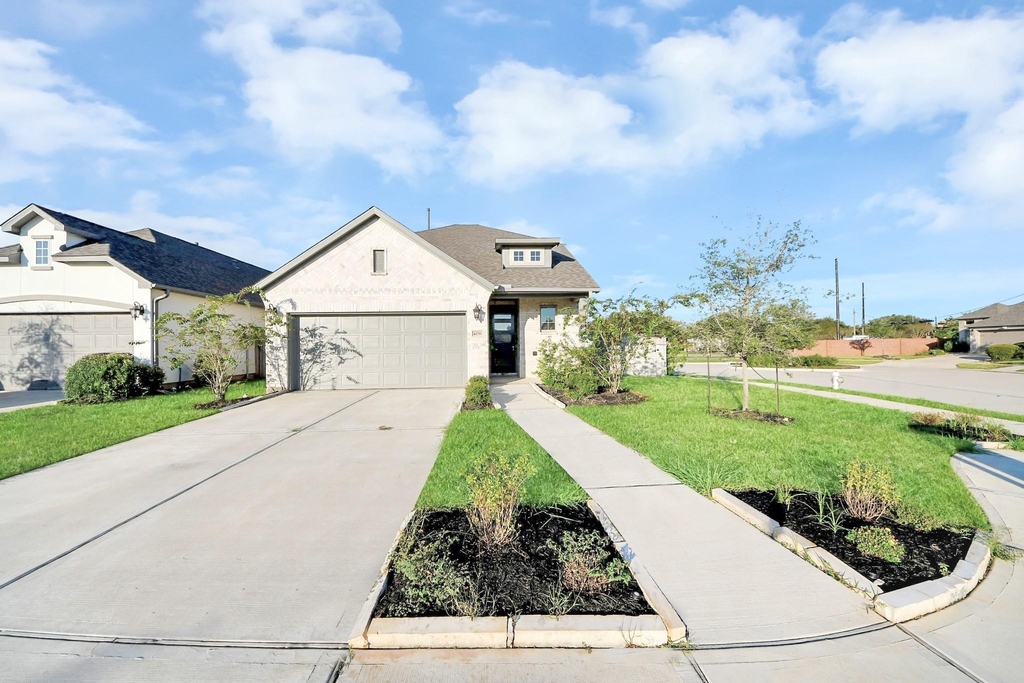 4251 Colony Lane - Photo 2