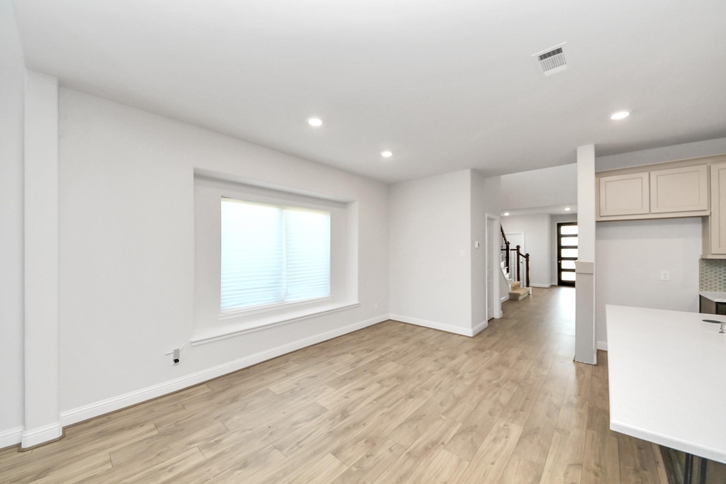 4251 Colony Lane - Photo 19