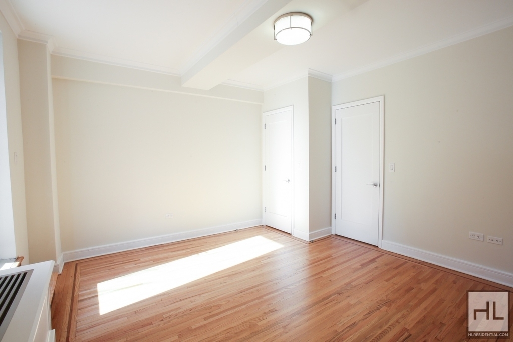 West 70th Street - Photo 2