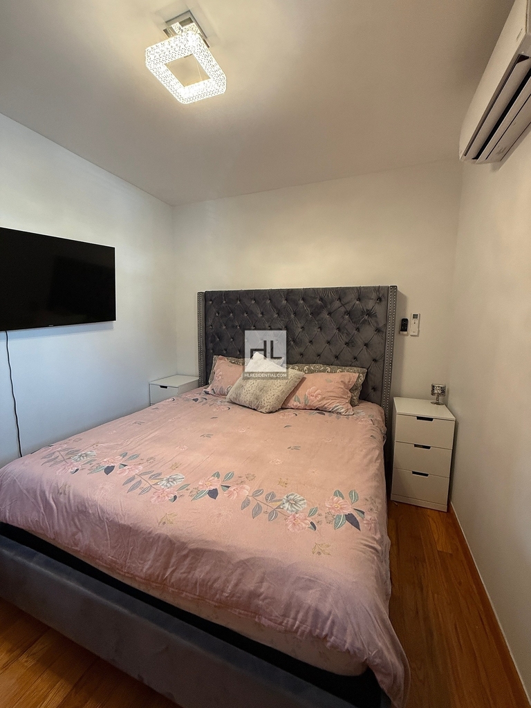 East 51 Street - Photo 21