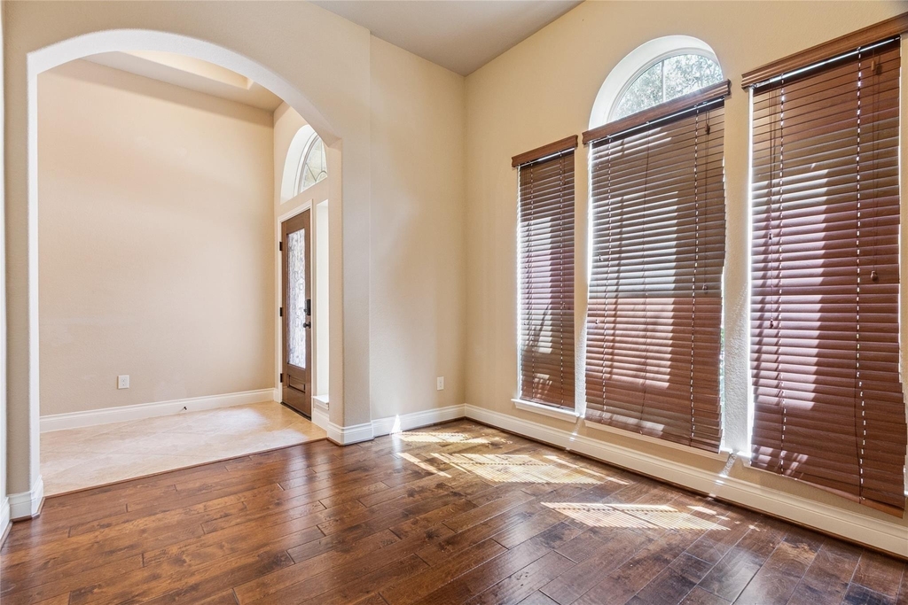 27111 Hardwick Hills Lane - Photo 4