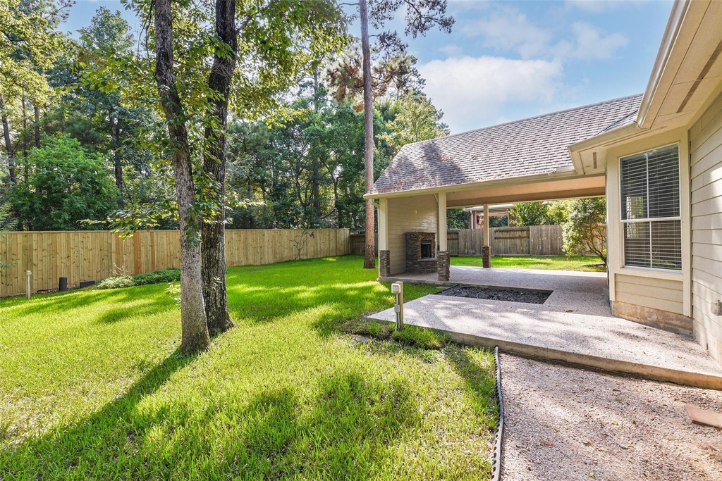 15 Filigree Pines Place - Photo 43