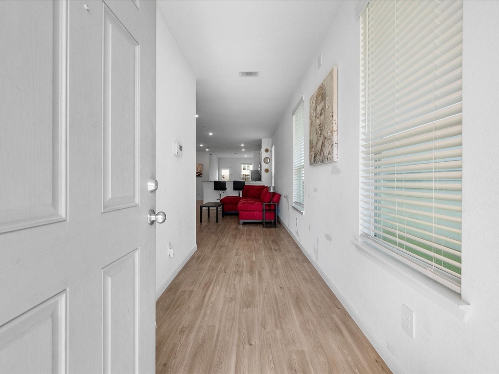 23426 Wrexham Street - Photo 7
