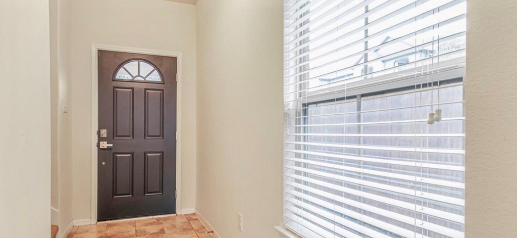 13530 Vista De Oro Street - Photo 2