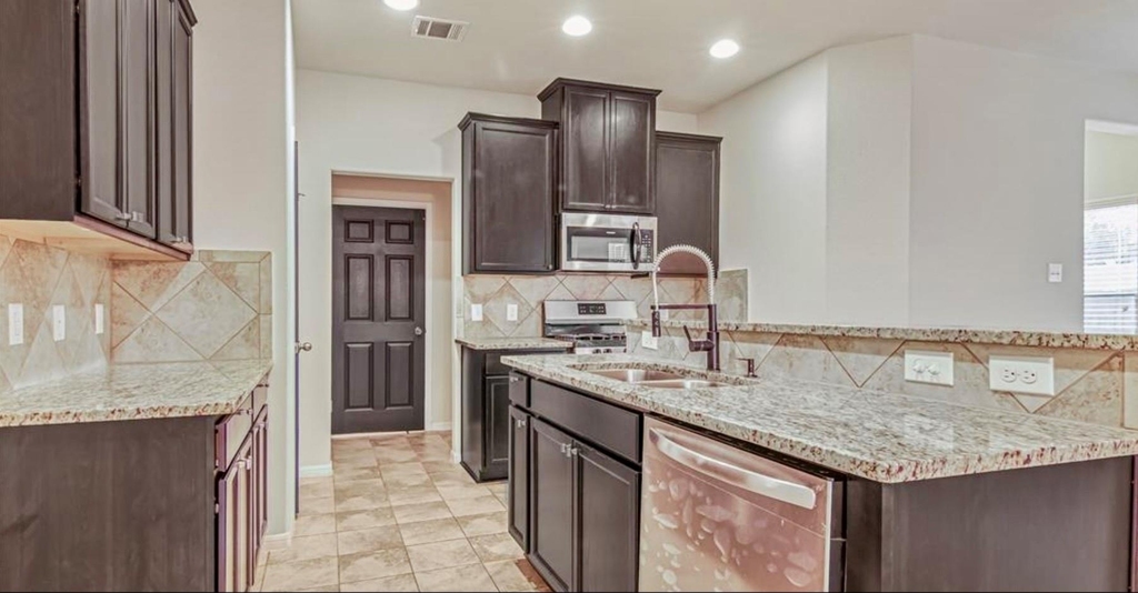 13530 Vista De Oro Street - Photo 8
