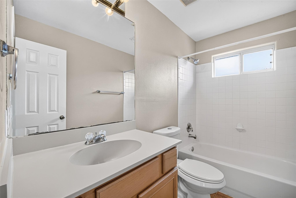2212 Naomi Street - Photo 14