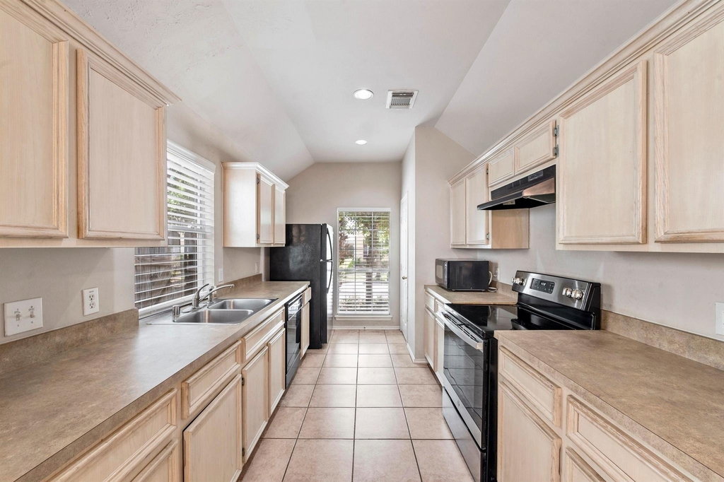6322 Sunlit Orchard Drive - Photo 3
