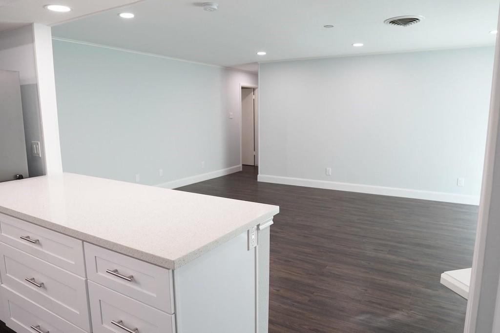 5715 Portal Drive - Photo 25