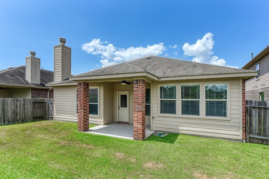 25522 Marmite Drive - Photo 13