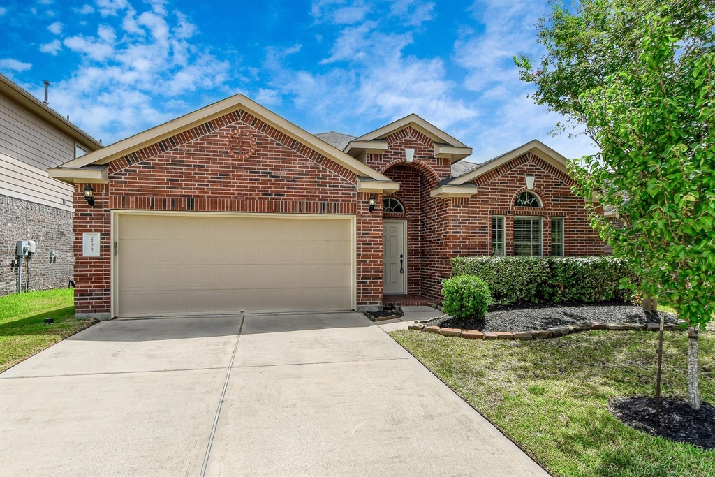 25522 Marmite Drive - Photo 1