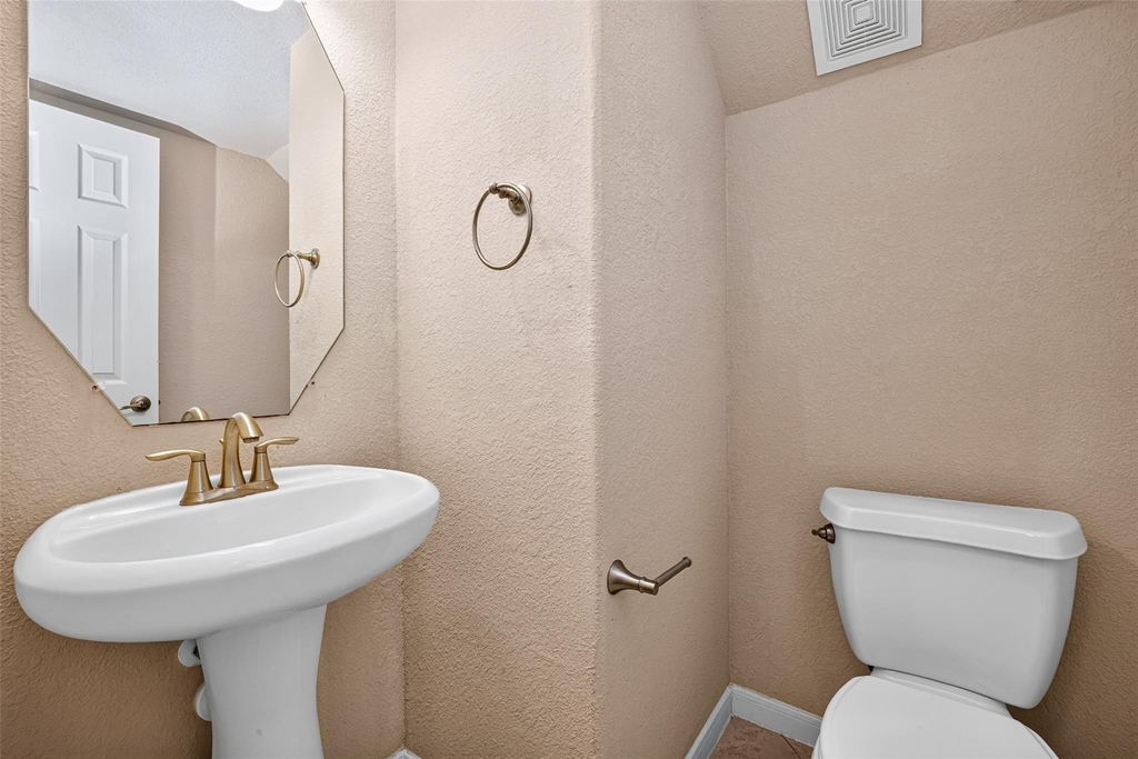 93 S Rocky Point Circle - Photo 25