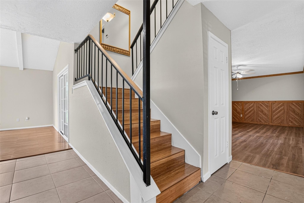 10518 Quail Ridge Lane - Photo 9
