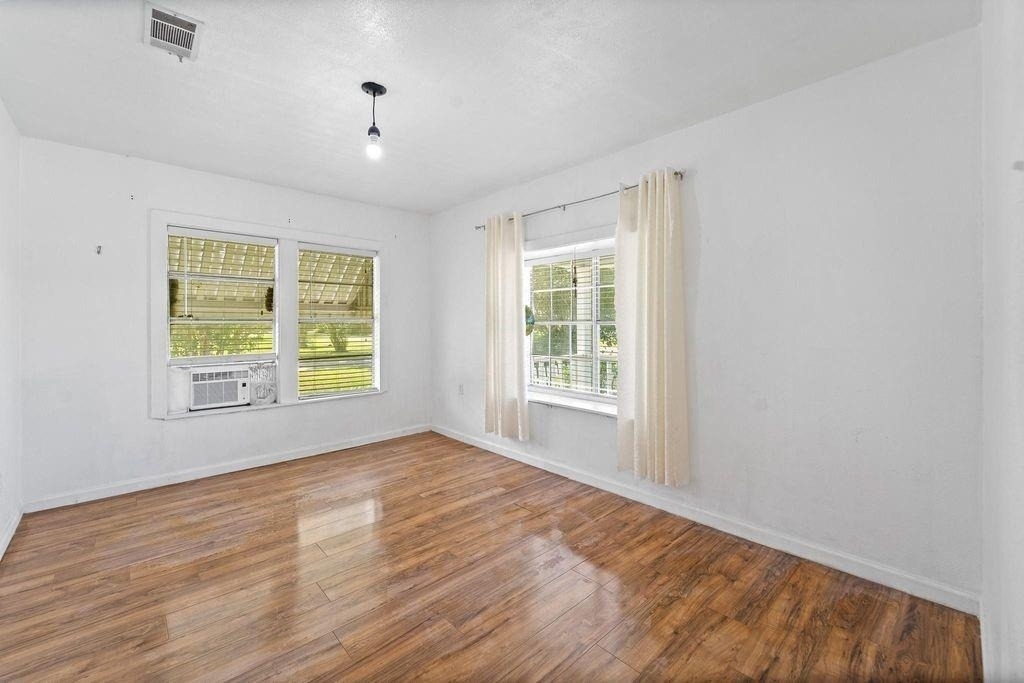 401 Lee Avenue - Photo 9