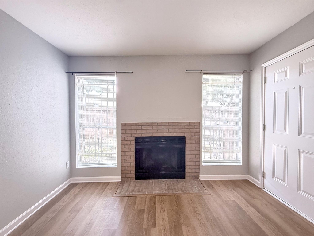 3900 Woodchase Drive - Photo 9