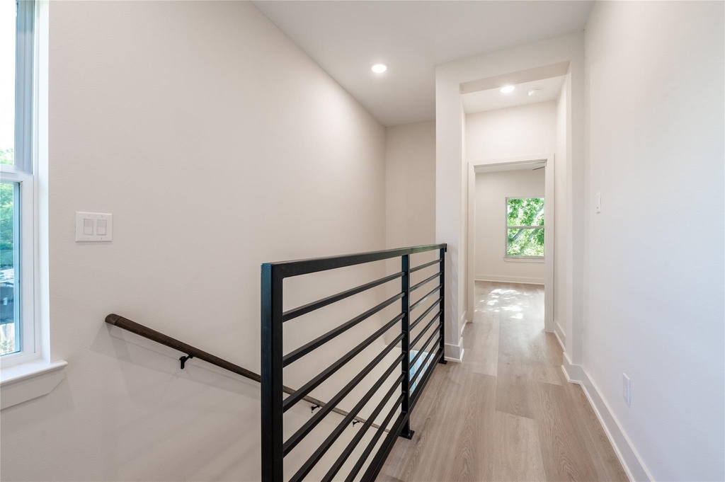 7930 Corinth Street - Photo 7