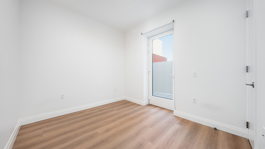 229 Wythe Ave - Photo 9