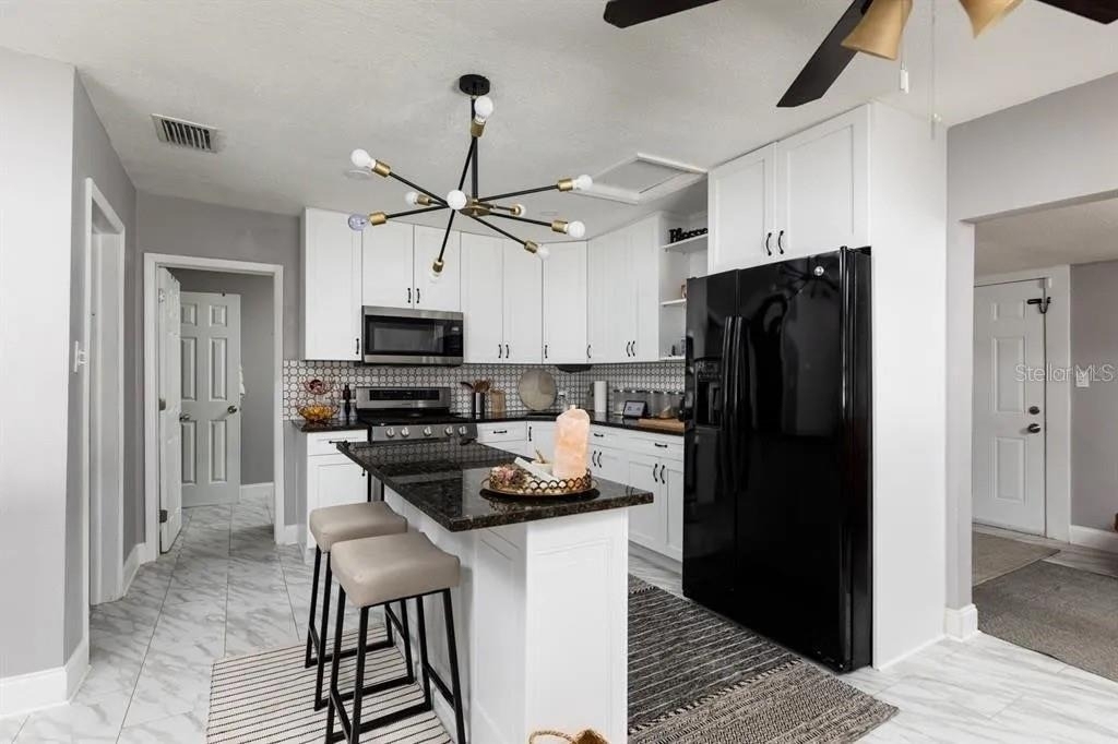 1201 E Cayuga Street - Photo 6